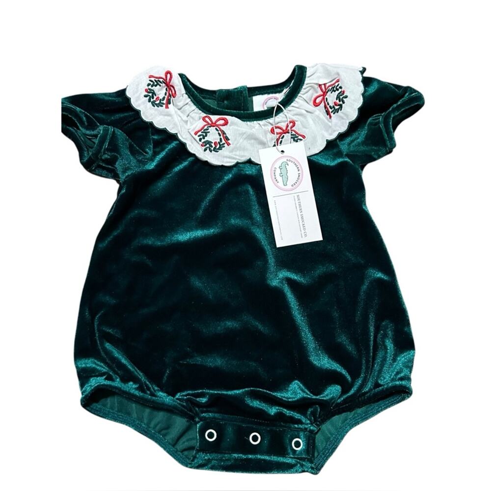 Southern Smocked Co NWT Velvet Christmas Wreath Smocked Outfit